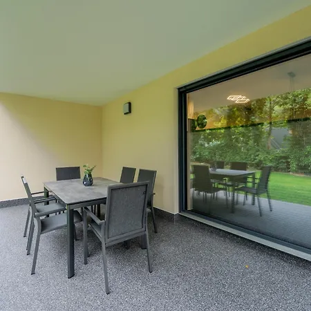 Apartamento #9 jsliving Business - barrierefrei Terrasse Küche SmartTV kostenloser Parkplatz Horb am Neckar