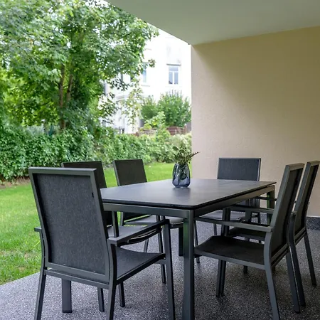 #9 jsliving Business - barrierefrei Terrasse Küche SmartTV kostenloser Parkplatz *