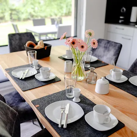 #9 jsliving Business - barrierefrei Terrasse Küche SmartTV kostenloser Parkplatz *